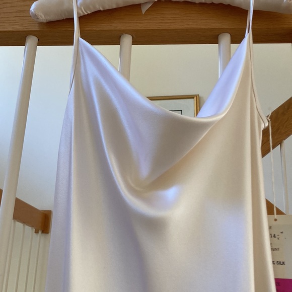 NEW WITH TAGS! BERGDORF GOODMAN TOM AND LINDA PLATT IVORY SILK DRESS - Picture 2 of 7